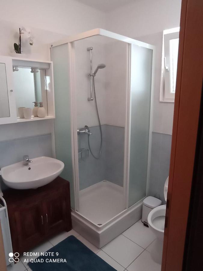 Kovacica Apartment Primosten